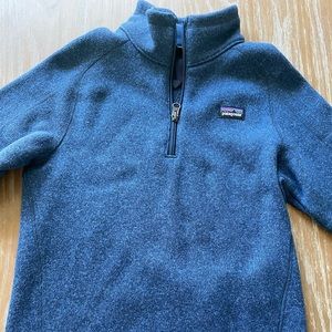 Patagonia Boys size large 1/2 zip pullover